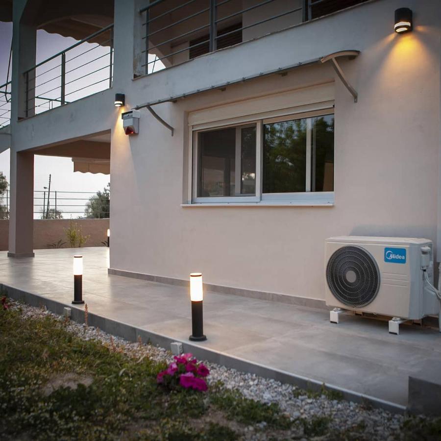 House On The Beach Salamina Exterior foto